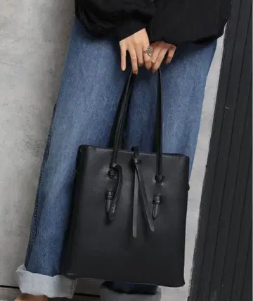 [ Ungrid ] 신 스트링 플랩 세로형 토트