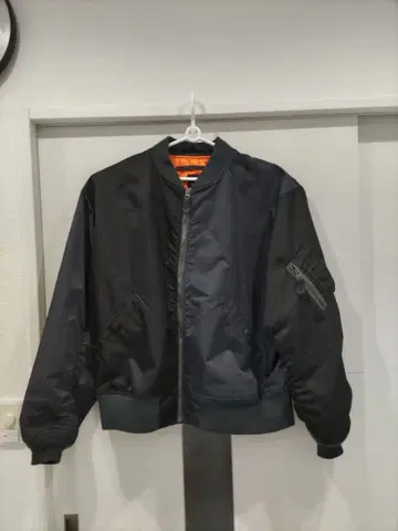 BEAMS 발수 와이드 핏 크레이지 MA-1 L 사이즈