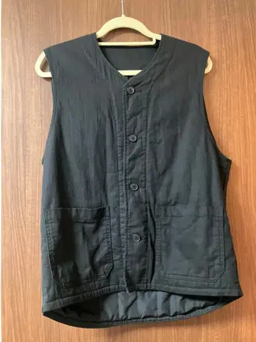 무인양품 나무 열매에서 만든 카폭 혼방 충전솜 베스트