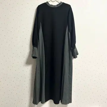 라지엠 플리츠 원피스 긴팔 F