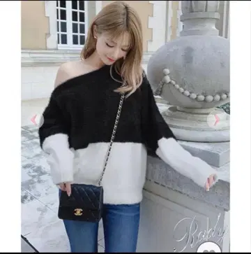 [ Rady ] 바이컬러 샤기 니트탑