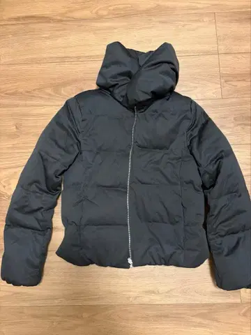 블랙 다운 자켓 리버서블