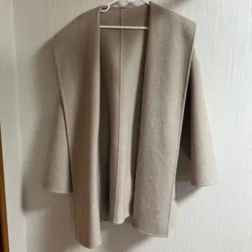 미라 오웬 코트