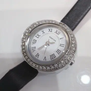 가동 아가타 QZ 화이트 다이얼 다이아 베젤 여성용 손목시계