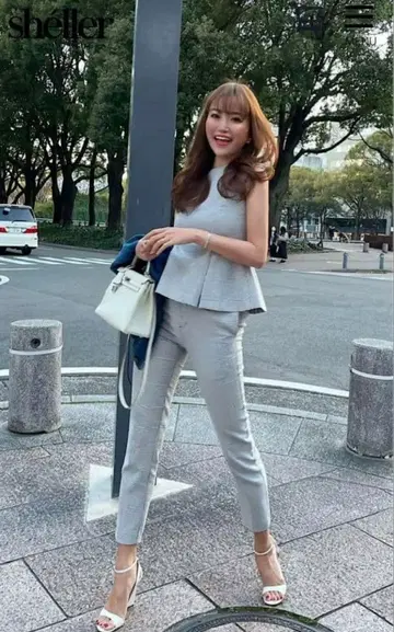 Sheller 셰리에 petal 테이퍼드 팬츠 상의