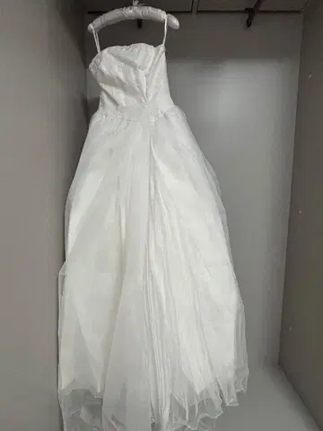 와타베 웨딩 Avica 웨딩 드레스