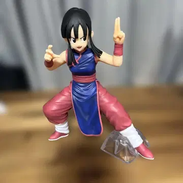 드래곤볼 치치 피규어 1번 복권