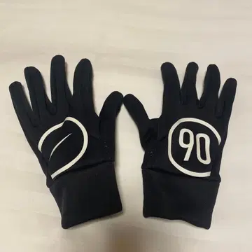 나이키 토탈 90 L 사이즈