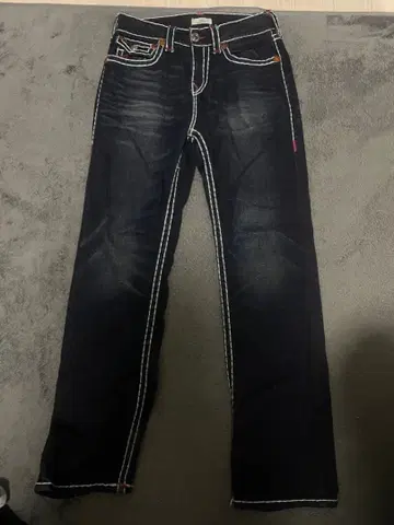 True Religion Billy Relaxed Bootcut 데님