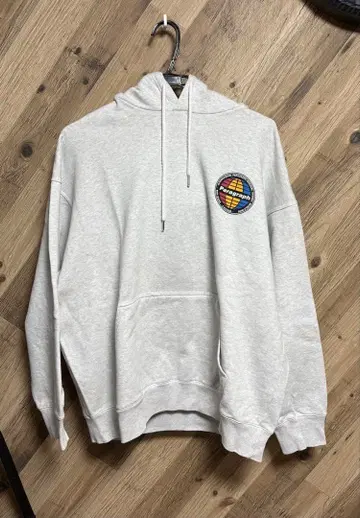 Paragraph 그레이 후드 부착 후드티