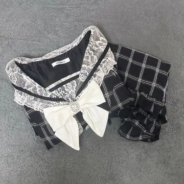 NOEMIE 노에미 키라키라 비쥬 세일러 셋업 A 패턴 블랙 반팔