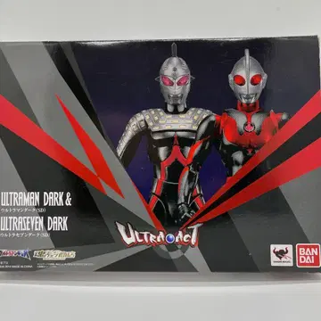 ULTRA-ACT 울트라맨 다크 & 울트라 세븐 다크