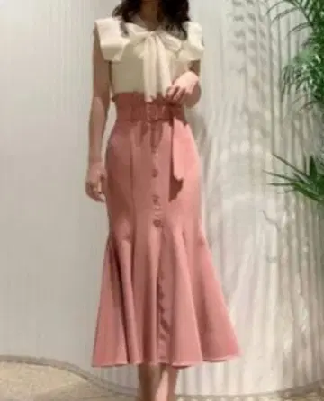 SNIDEL 핑크 타이트 스커트 사이즈 0