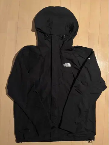 THE NORTH FACE 블랙 마운틴 파카