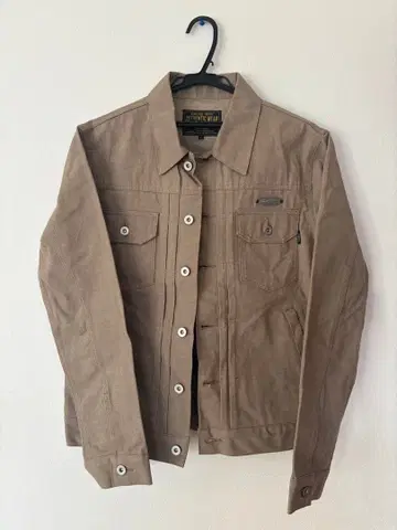 CLUCT 베이지 자켓 M 사이즈