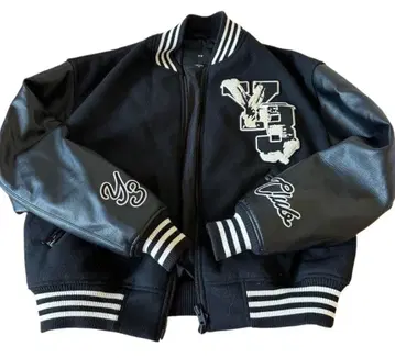 Y-3 블랙 바시티 자켓 M