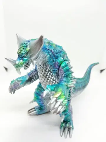 울트라맨 소프트 비닐 EX 고모라 리페인트