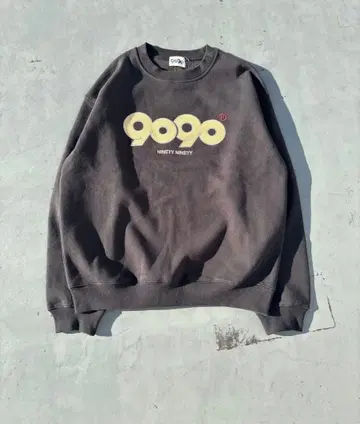 9090 OG Logo Original Crewneck Sweat L