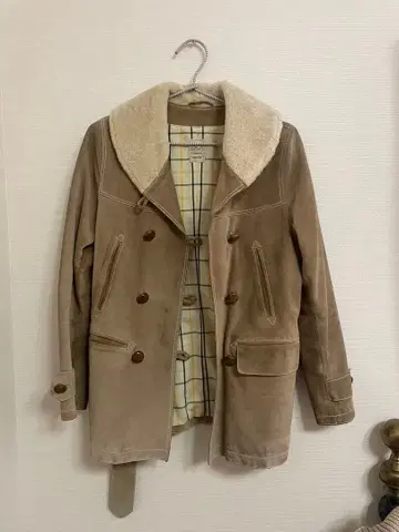 Cinquanta 베이지 가죽 코트