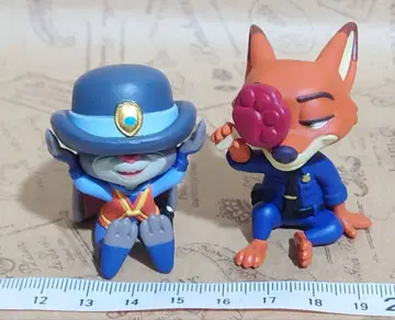 닉 주디 주토피아 Hide&Seek 숨바꼭질 피규어