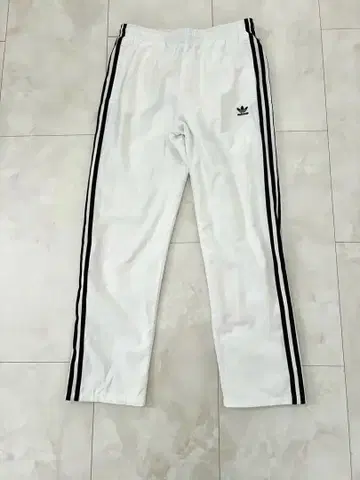 아디다스 쓰리라인 팬츠 화이트 XL