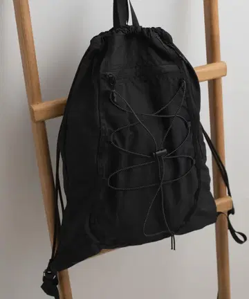 어반 리서치 도어스 냅색 드로우 스트링 백팩 블랙