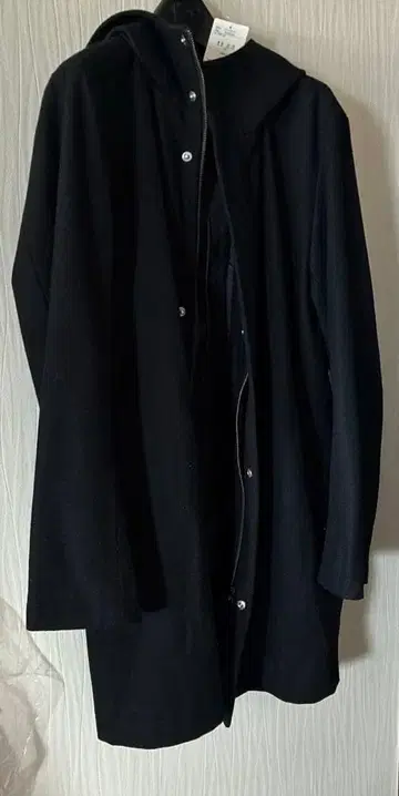 택 포함 새상품 울 혼방 멜톤 코트 후드 부착 M 남성용 블랙