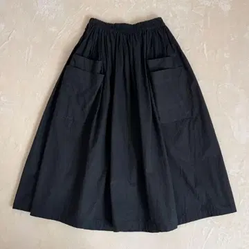 [ 새상품급 ] homspun 홈스펀 더블 포켓 개더 스커트 블랙