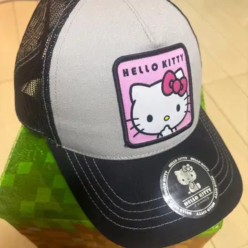 HELLO KITTY 트래커 햇 그레이/블랙
