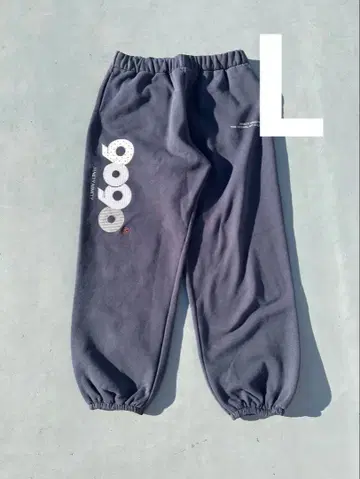 9090 OG Logo Original Sweat Pants