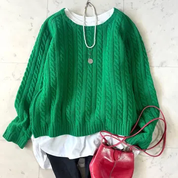 새상품급 맥피 캐시미어 울 케이블 니트 크루넥 그린