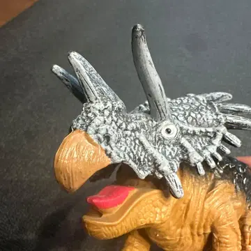 트리케라톱스 공룡 완구 피규어