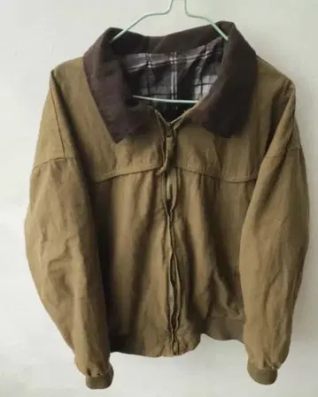 올리브 그린 점퍼 XS