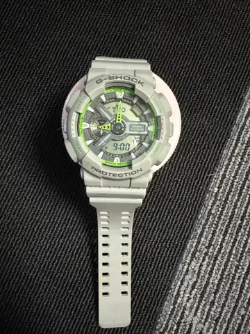 G-SHOCK 디지털 시계 그레이