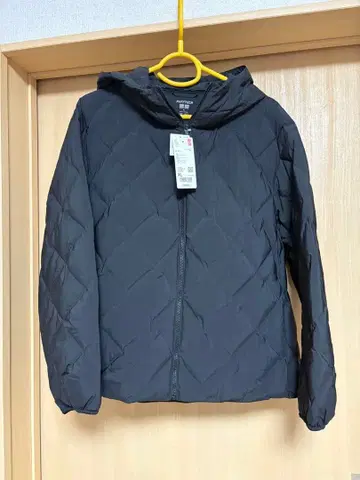 UNIQLO 블랙 다운 자켓 XL
