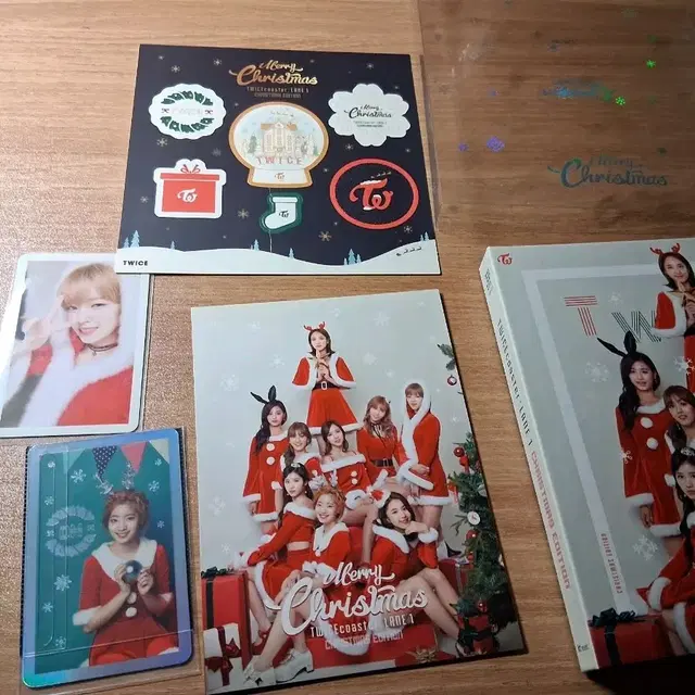 트와이스 크리스마스 에디션 앨범 + 포토카드 다현 정현