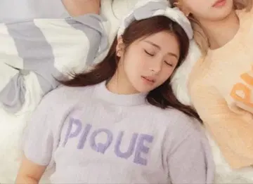 젤라또피케 르세라핌 Le Sserafim 숏팬츠