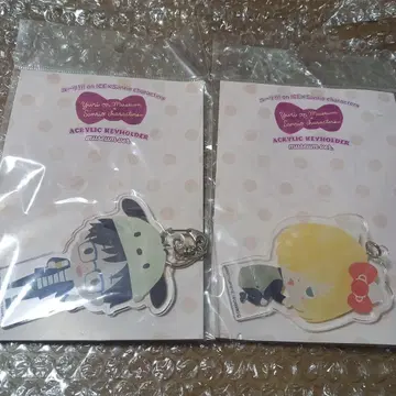 유리!!! on ICE 산리오 콜라보 아크릴 키링 세트