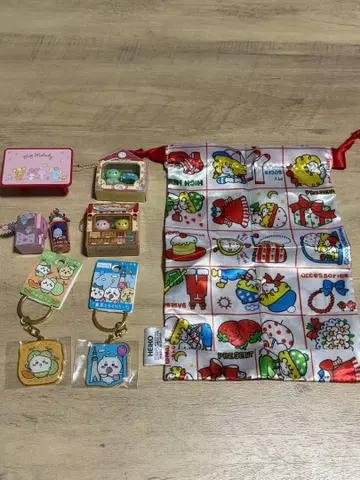 캐릭터 굿즈 세트 키링 파우치 묶음 세트