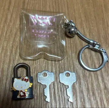 쇼와 레트로 헬로키티 자물쇠 열쇠 세트