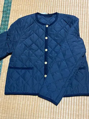 네이비 퀼팅 자켓 사이즈 9