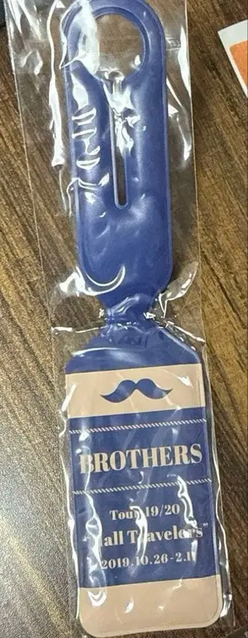 BROTHERS 이벤트 키링과 리스트 밴드 세트