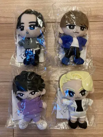 Snow Man 스노우 매달리기 시리즈 4인 세트