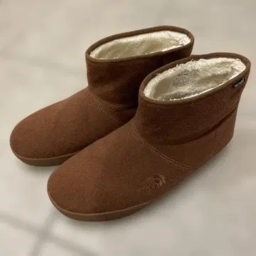 THE NORTH FACE NF51891 브라운 어그 부츠 28cm