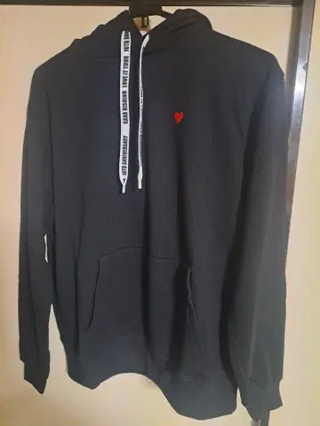 니시노 카나 오리지널 오버 후드티