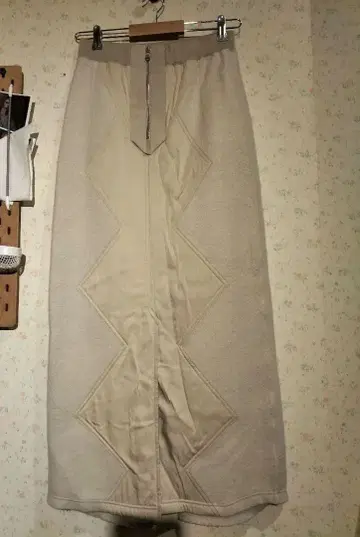 PHOTOCOPIEU 베이지 타이트 스커트