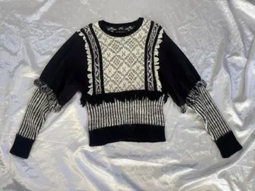 새상품급 유나이티드 도쿄 프리미티브 자카드 니트 블랙 x 화이트