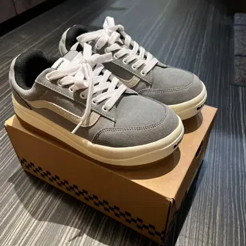 [ 새상품 ] Vans v2069 GRASSO 그레이 스니커즈