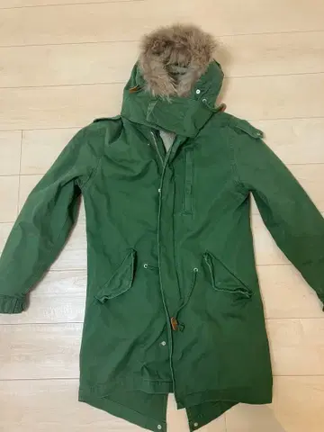 그린 모즈 코트 퍼 포함