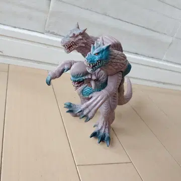 울트라 괴수 시리즈 갈베 2004 소프트 비닐